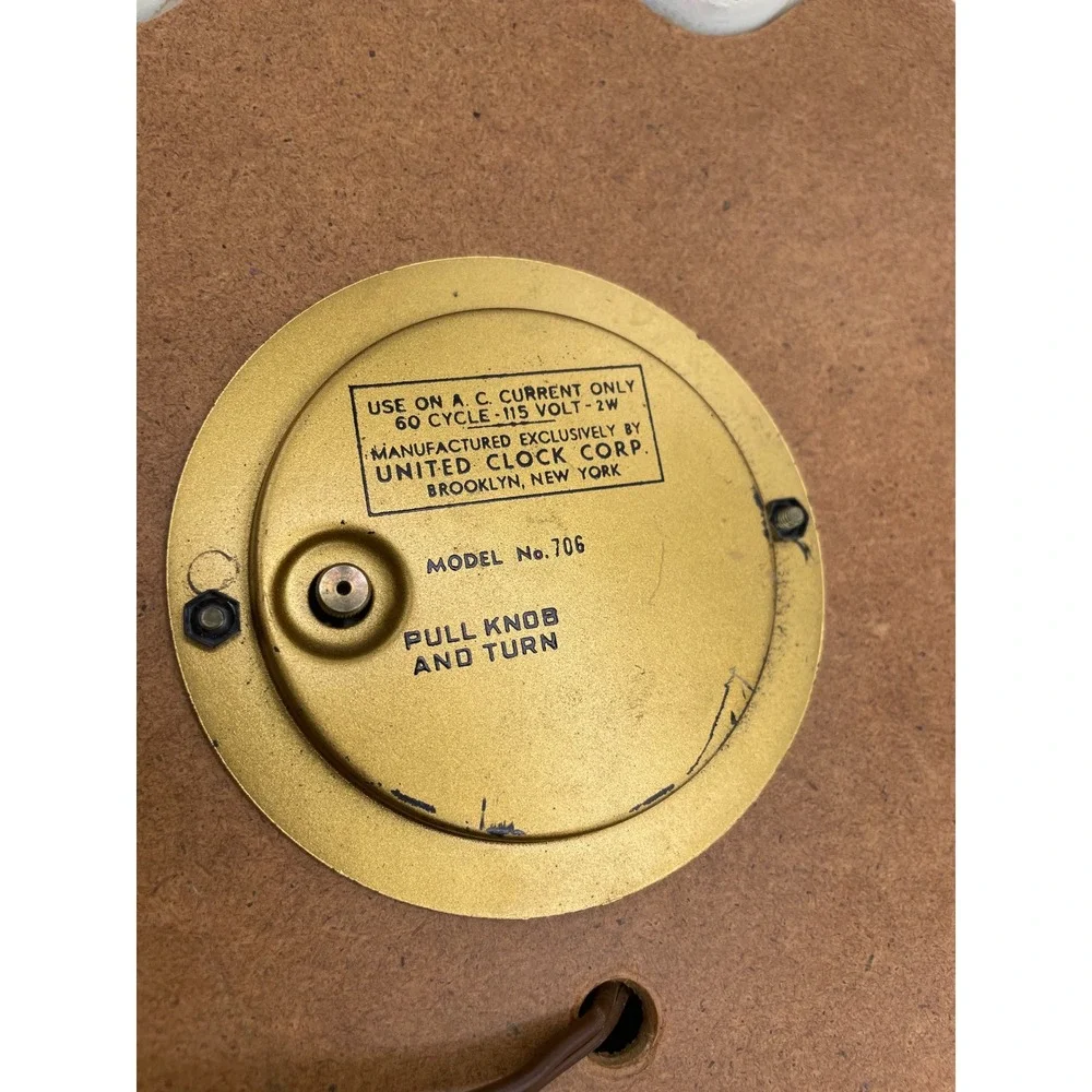 United Clock Corp vintage united
